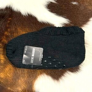 #520 NWT Steve Madden Lounge Booties; Color Black; Size5-10; MSRP $20